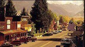 Ennis Montana real estate — Madison River fly-fishing properties and ranch land