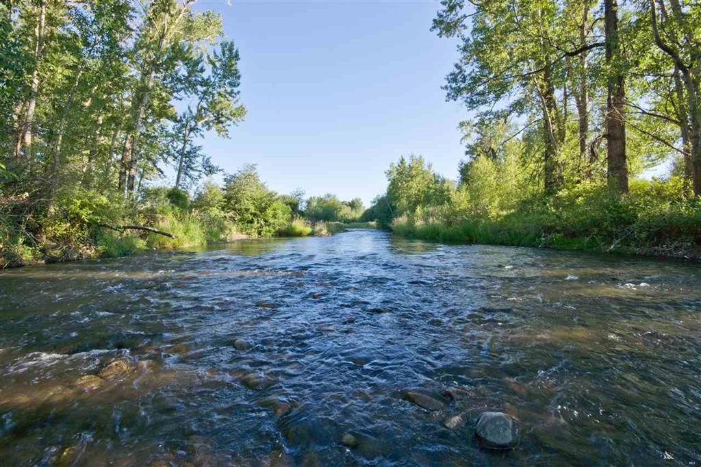 Montana Riverfront Property For Sale Bozeman Real